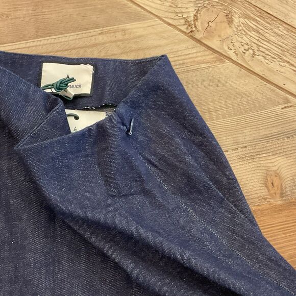 Tuckernuck Navy Denim Taryn Mini Skirt XS Straight Silhouette Preppy Coastal NEW - Picture 6 of 10